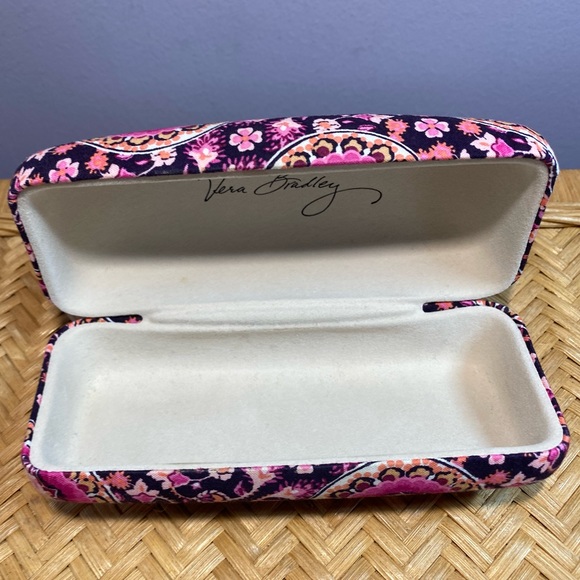 Vera Bradley | Raspberry Medallion Sunglasses Case - Picture 3 of 13